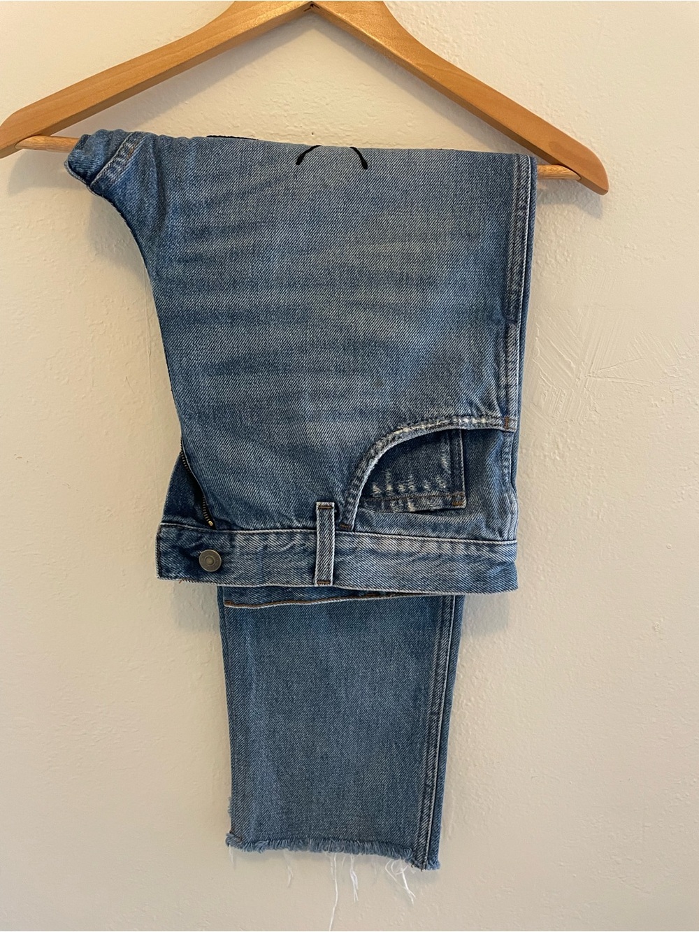 Gucci Light Wash Raw Hem Denim Jeans - Picture 3 of 14